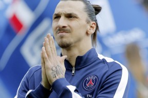 米乐官方网站-莎拉波娃狂胜美国劲敌，悬殊比分引爆全网热议